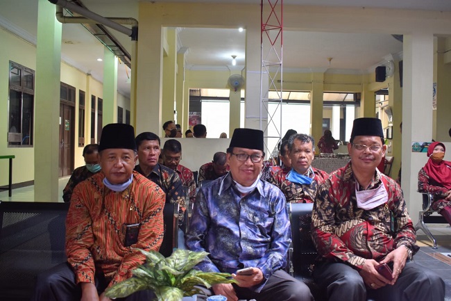 Pa Medan Kelas I A Wisuda Purna Bhakti Hakim Dan Halal Bihalal Di Pengadilan Agama Medan